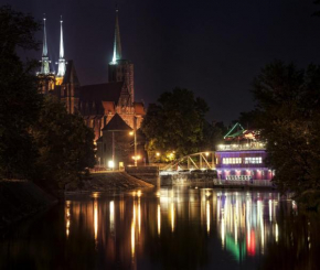 Schronisko na Wyspie, Wrocław